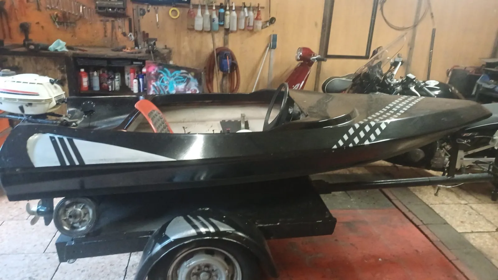 Motoren Speed-Fire-Boot