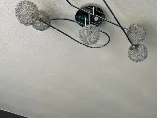 Twee leuke plafon lampen